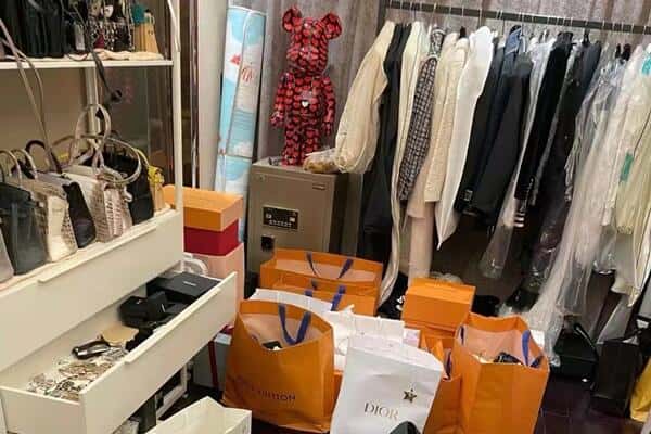 咸阳武功县回收一线品牌衣服